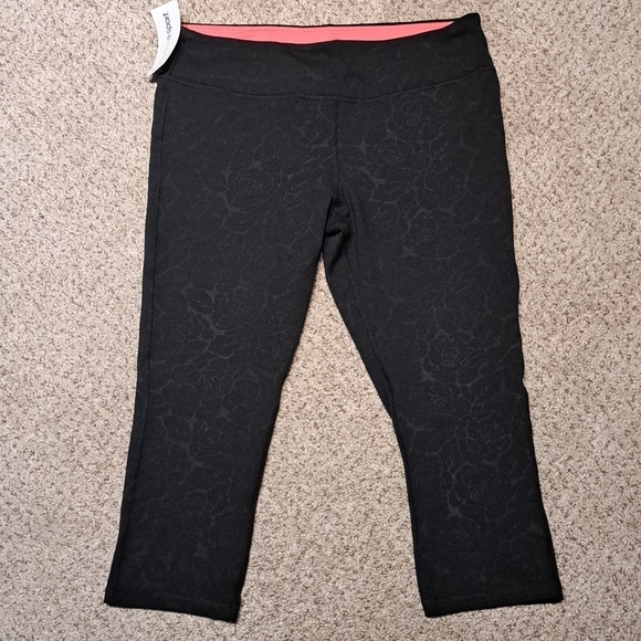 Marika Pants - NWT MARIKA SPORT large (12-14) active capri leggings with floral pattern, $42.00